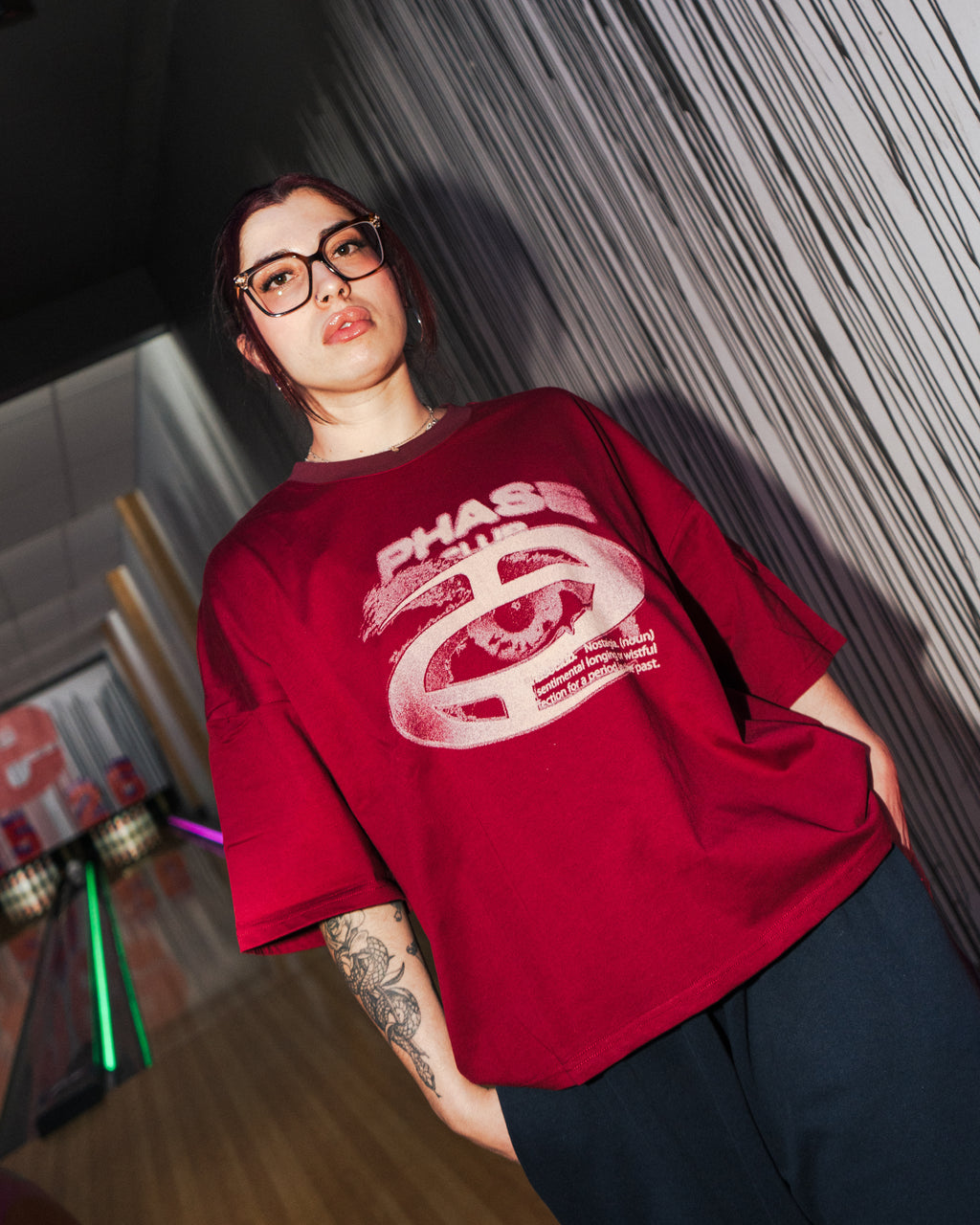 ANXIETY TEE BORDEAUX